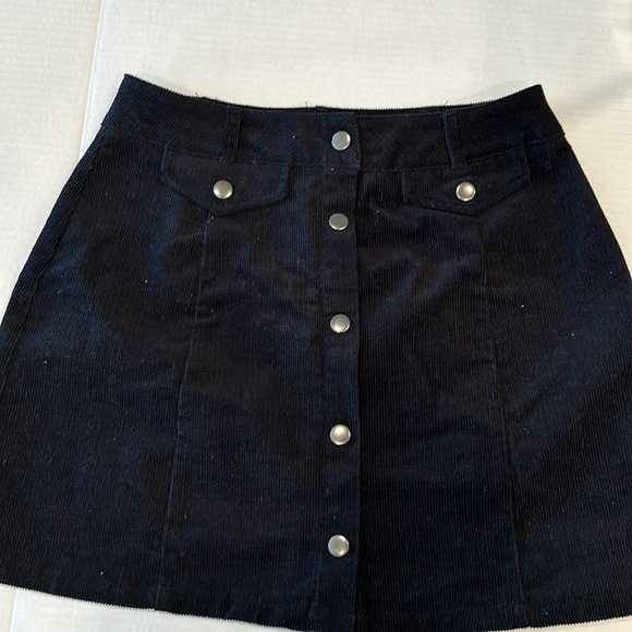 Black Skirt - Picture 1 of 6